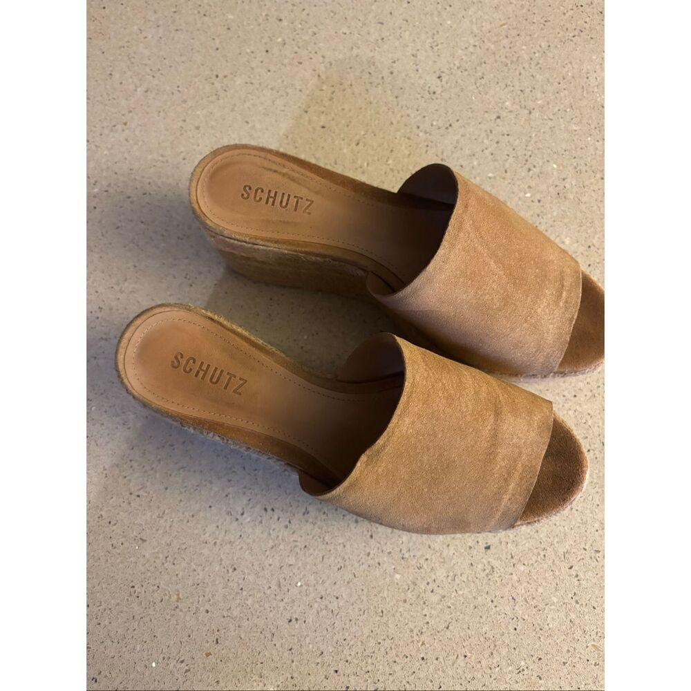 Schutz platform mules